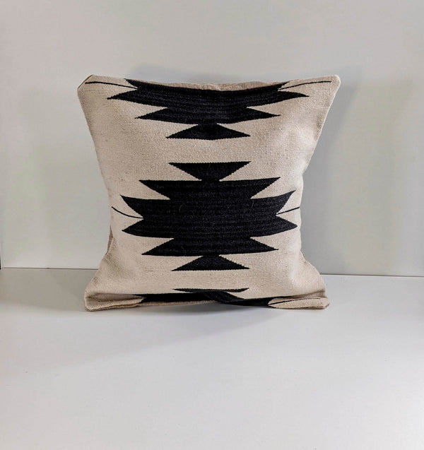 Black Design Wool Pillow